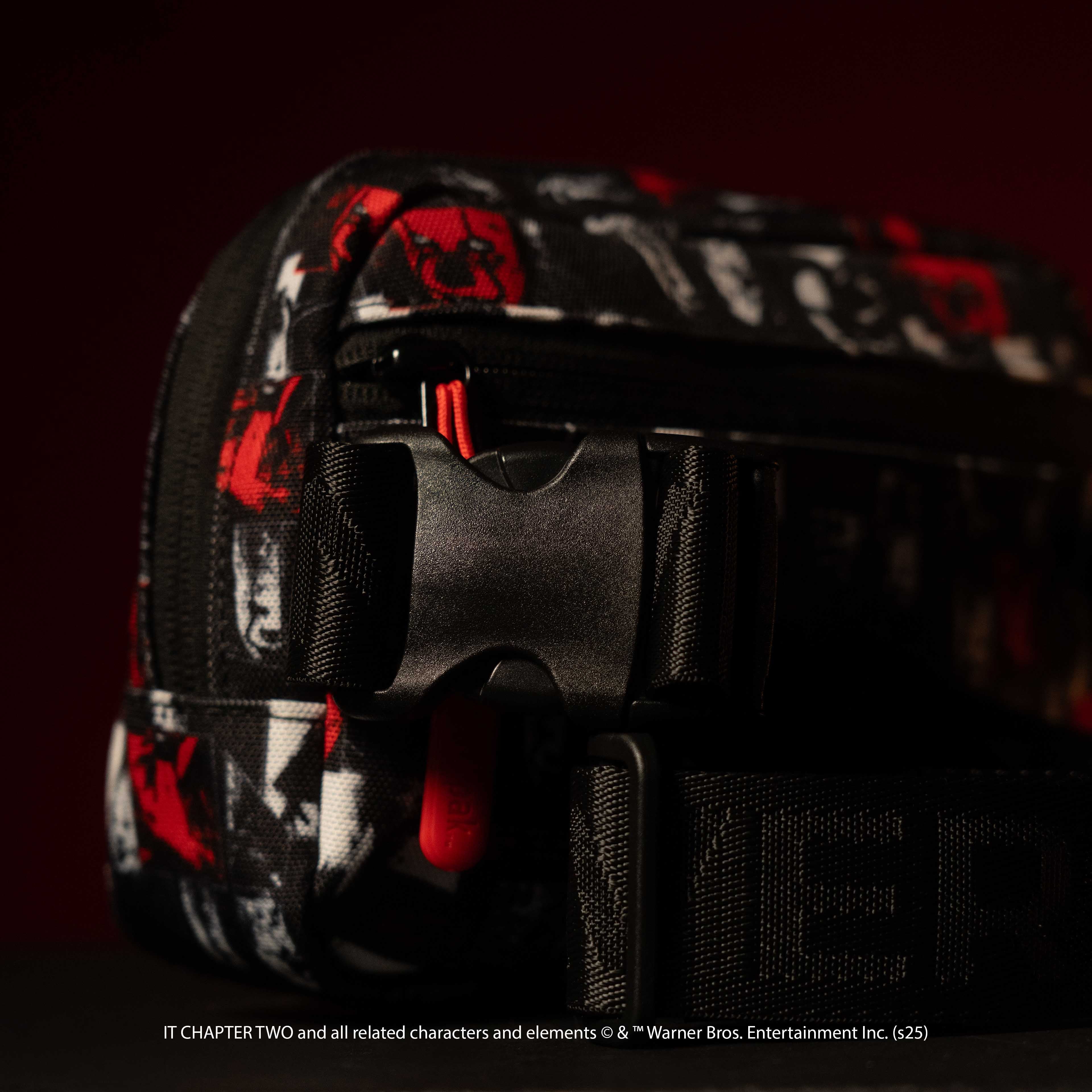 1.5L Crossbody Pack IT Chapter 2